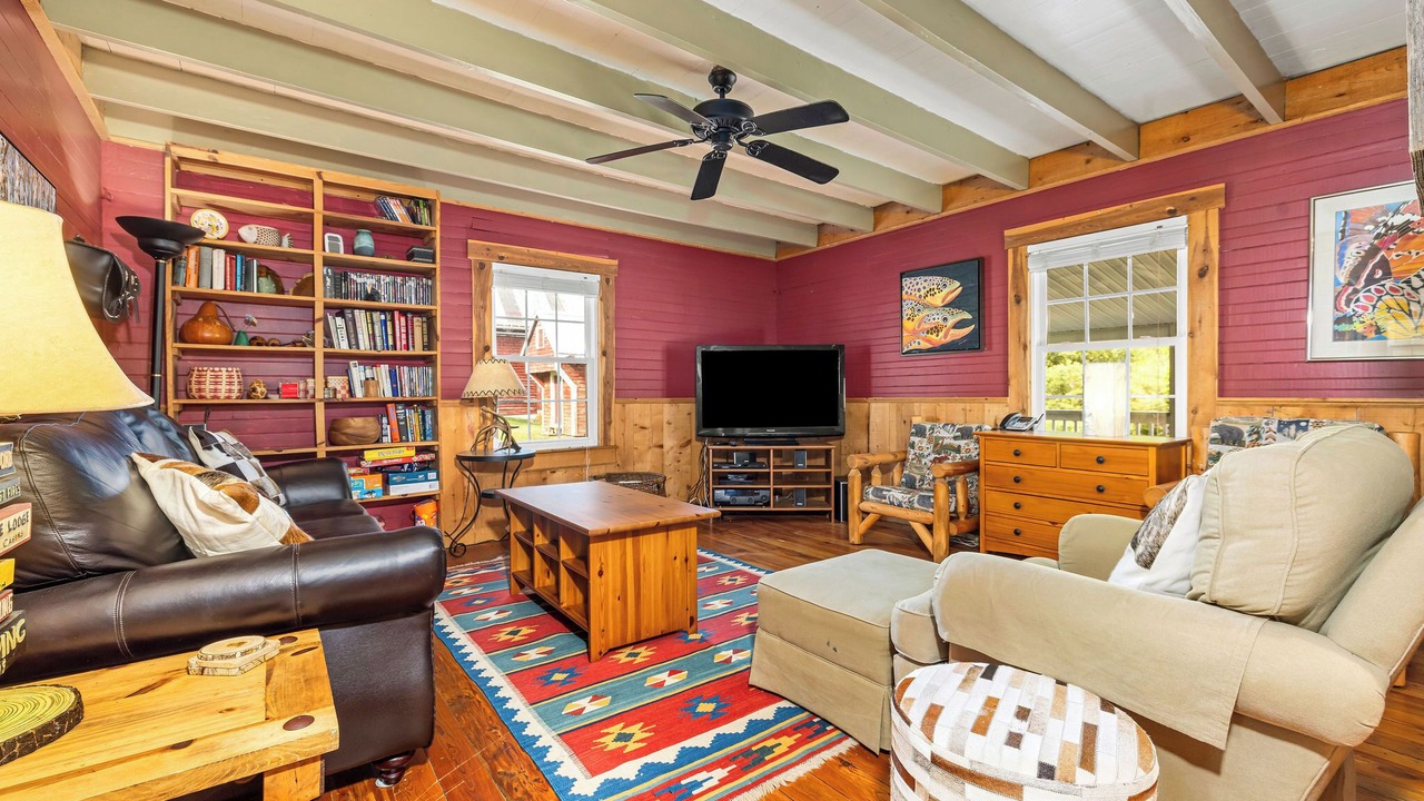 Photo of Bedroom in Williamsville
