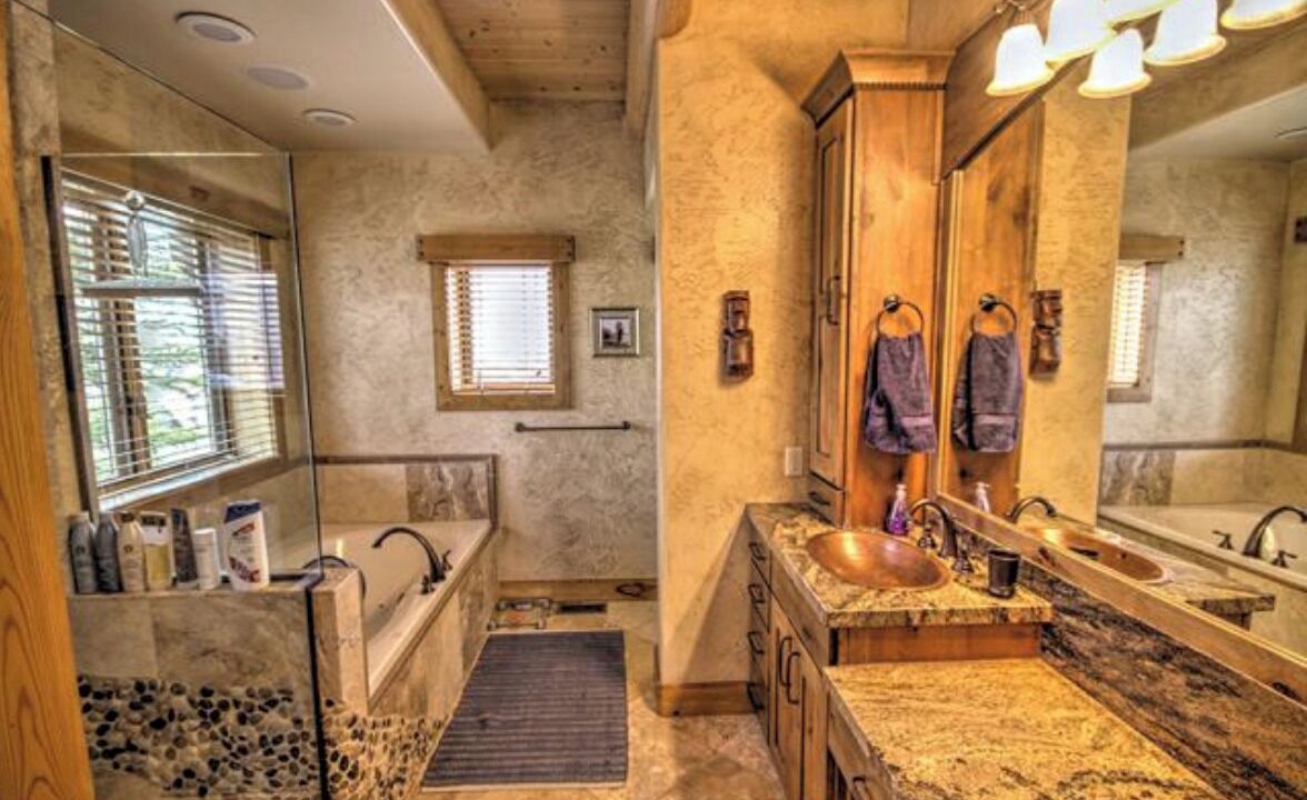 Photo of Bathroom in Fish Haven