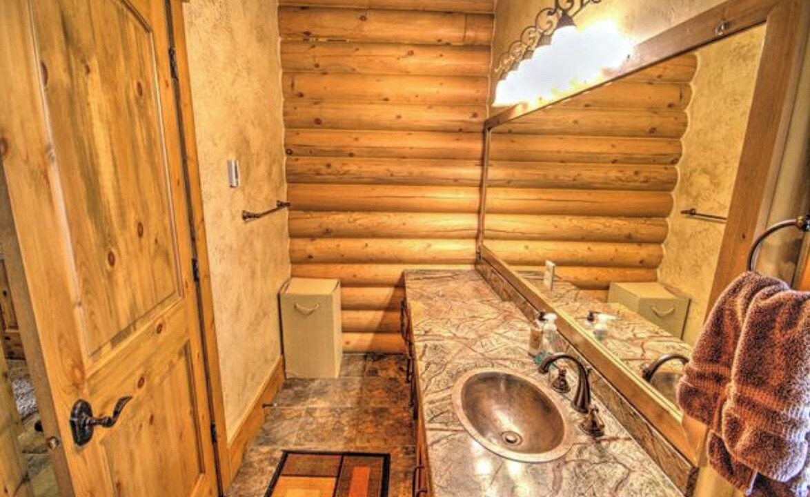 Photo of Bathroom in Fish Haven