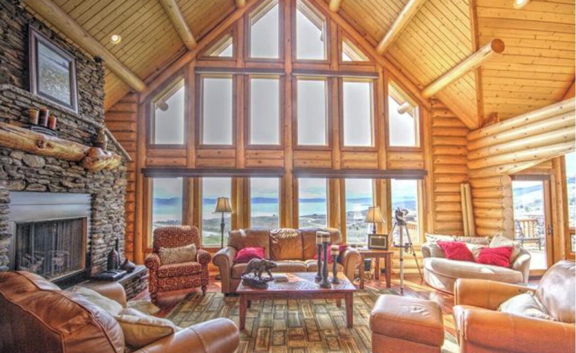 Photo of Livingroom in Fish Haven