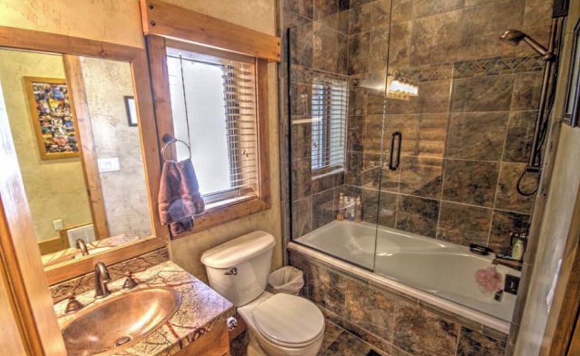 Photo of Bathroom in Fish Haven