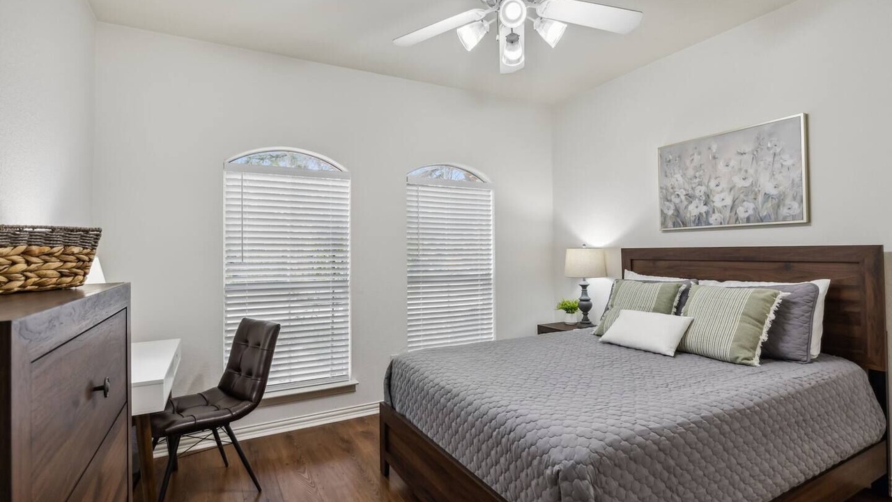 Photo of Bedroom in South Arlington
