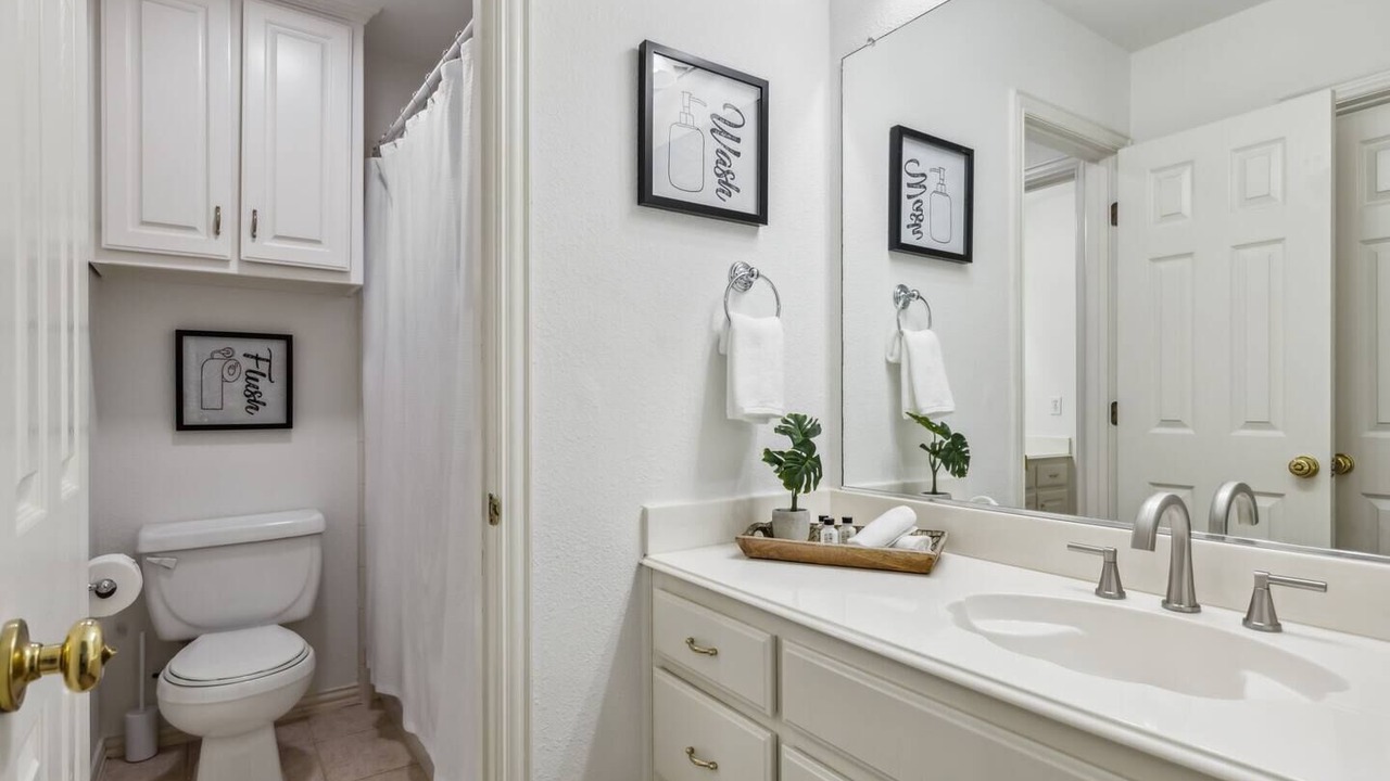 Photo of Bathroom in South Arlington