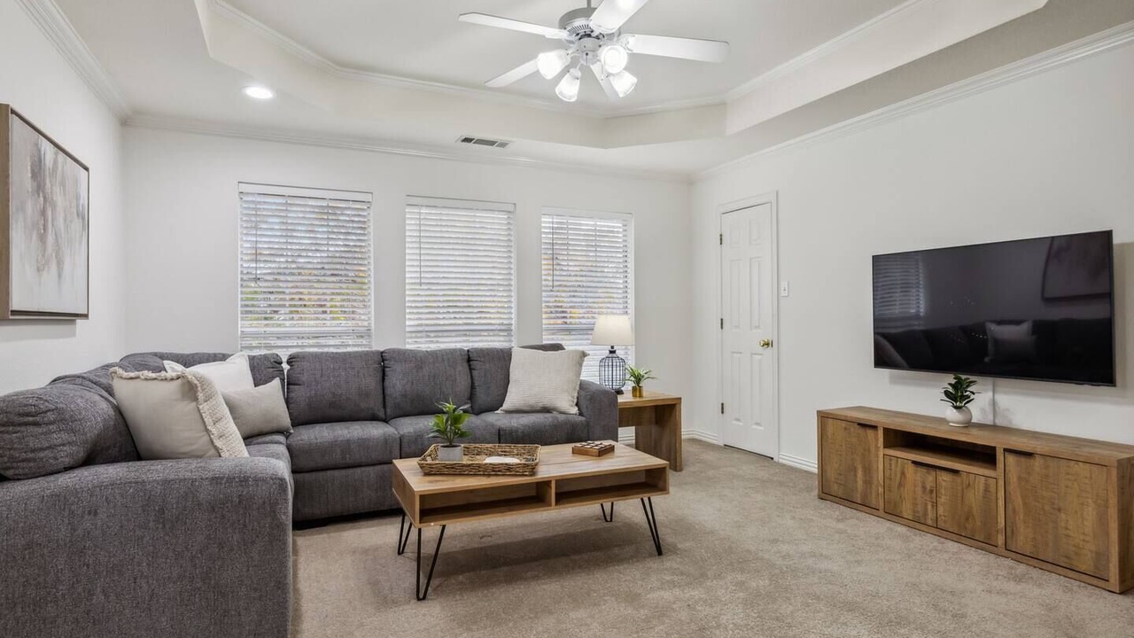 Photo of Livingroom in South Arlington