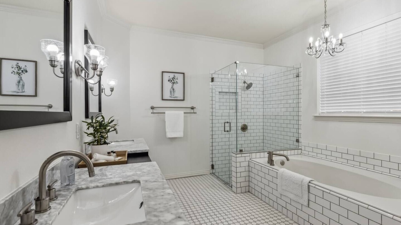 Photo of Bathroom in South Arlington