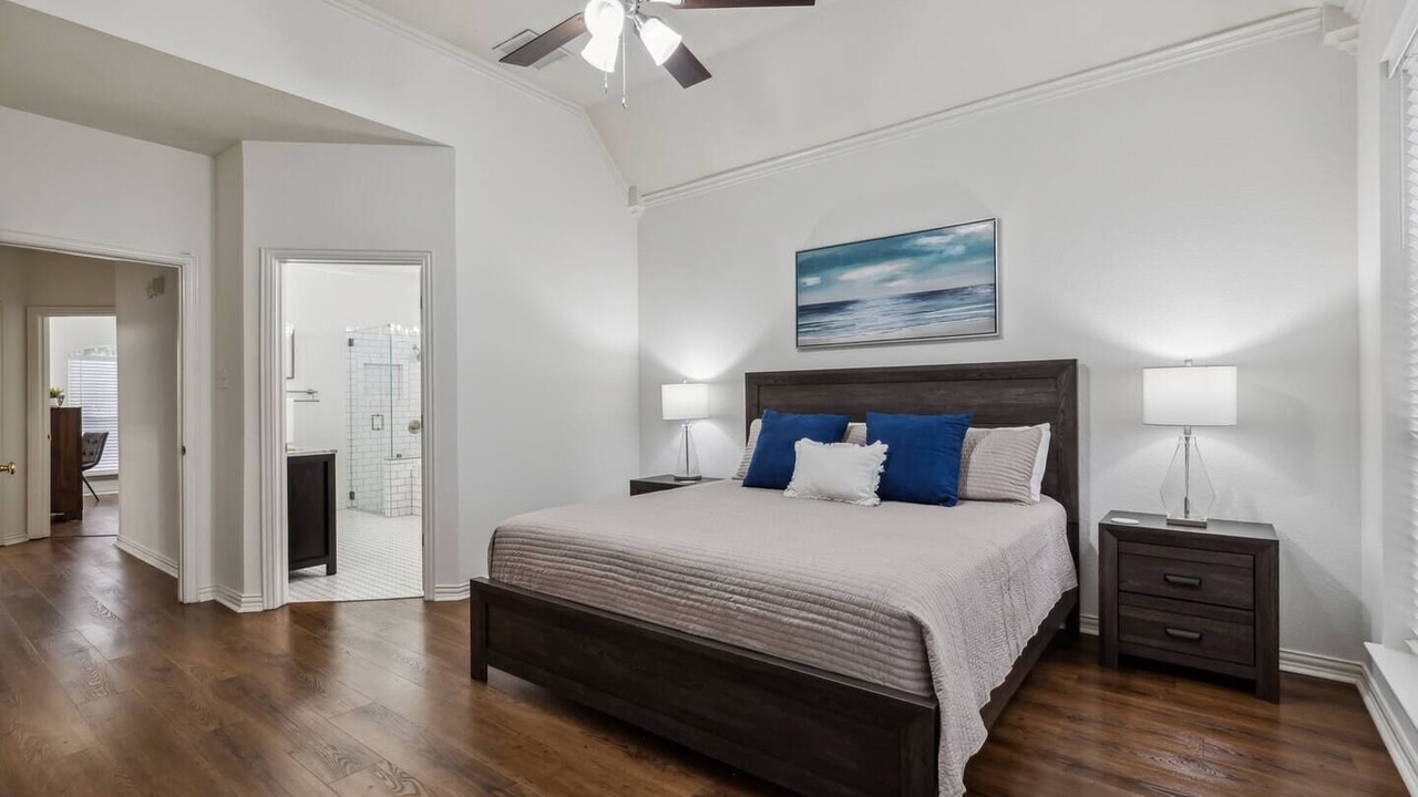 Photo of Bedroom in South Arlington