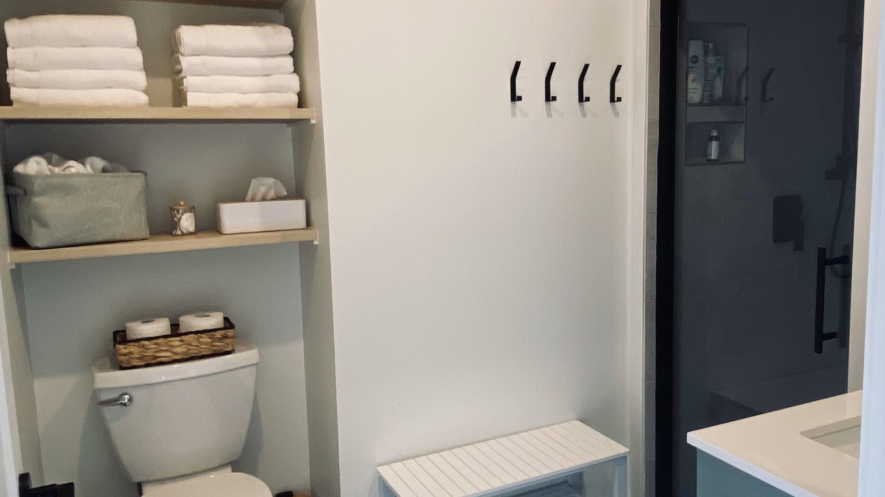 Photo of Bathroom in Disraeli