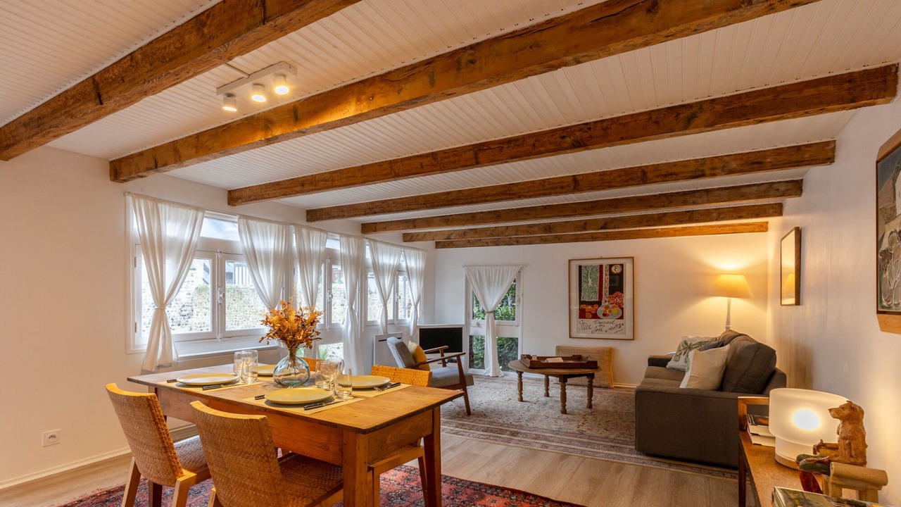 Photo of Livingroom in Enclos