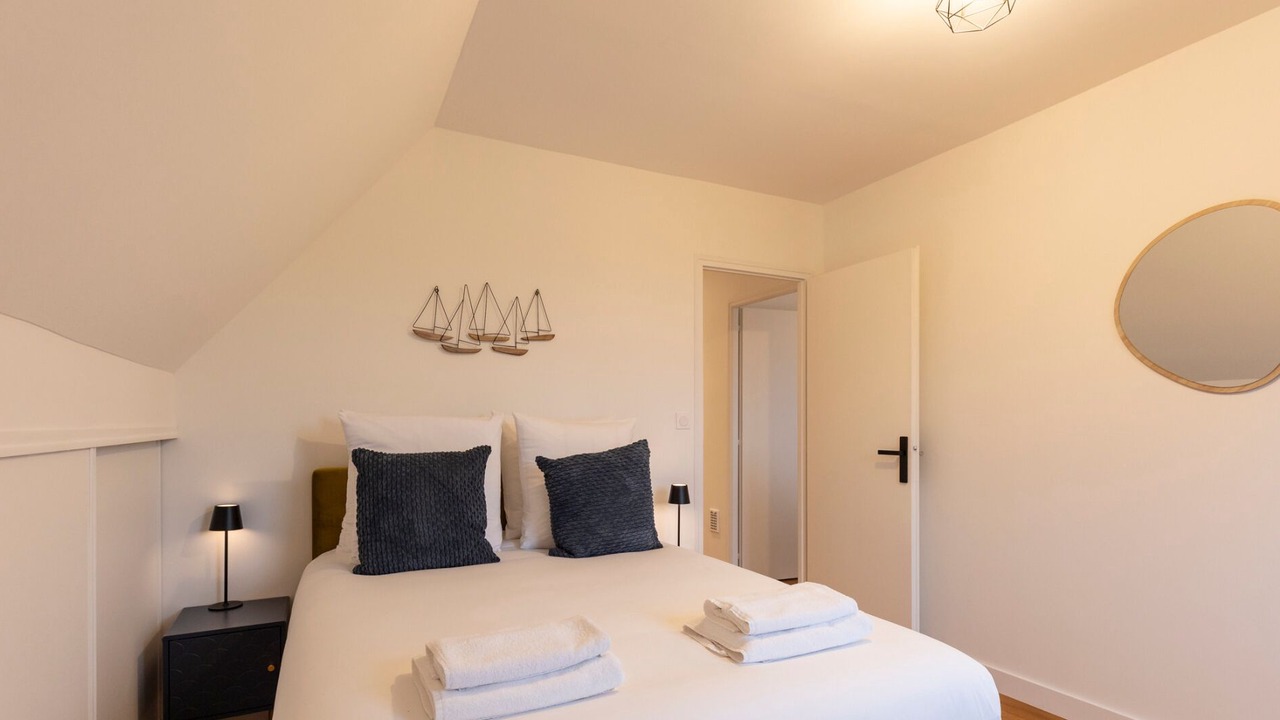 Photo of Bedroom in Gonneville-sur-Honfleur