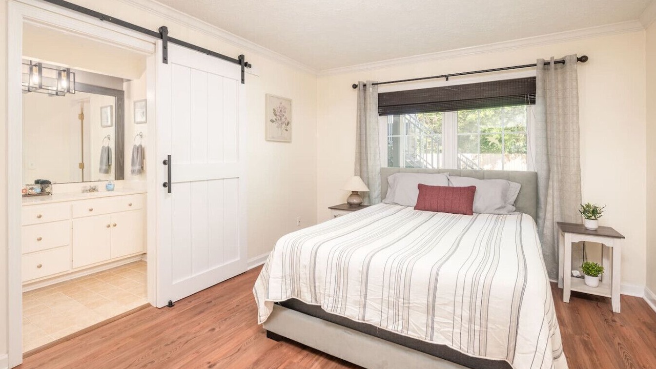 Photo of Bedroom in Starkville