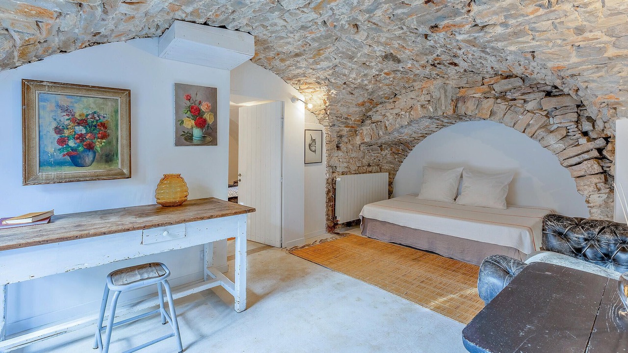 Photo of Bedroom in Rouet