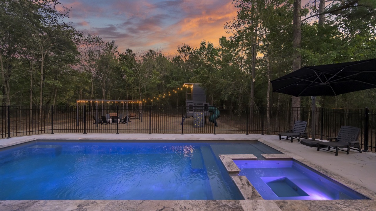 Photo of Outdoor in Pickens