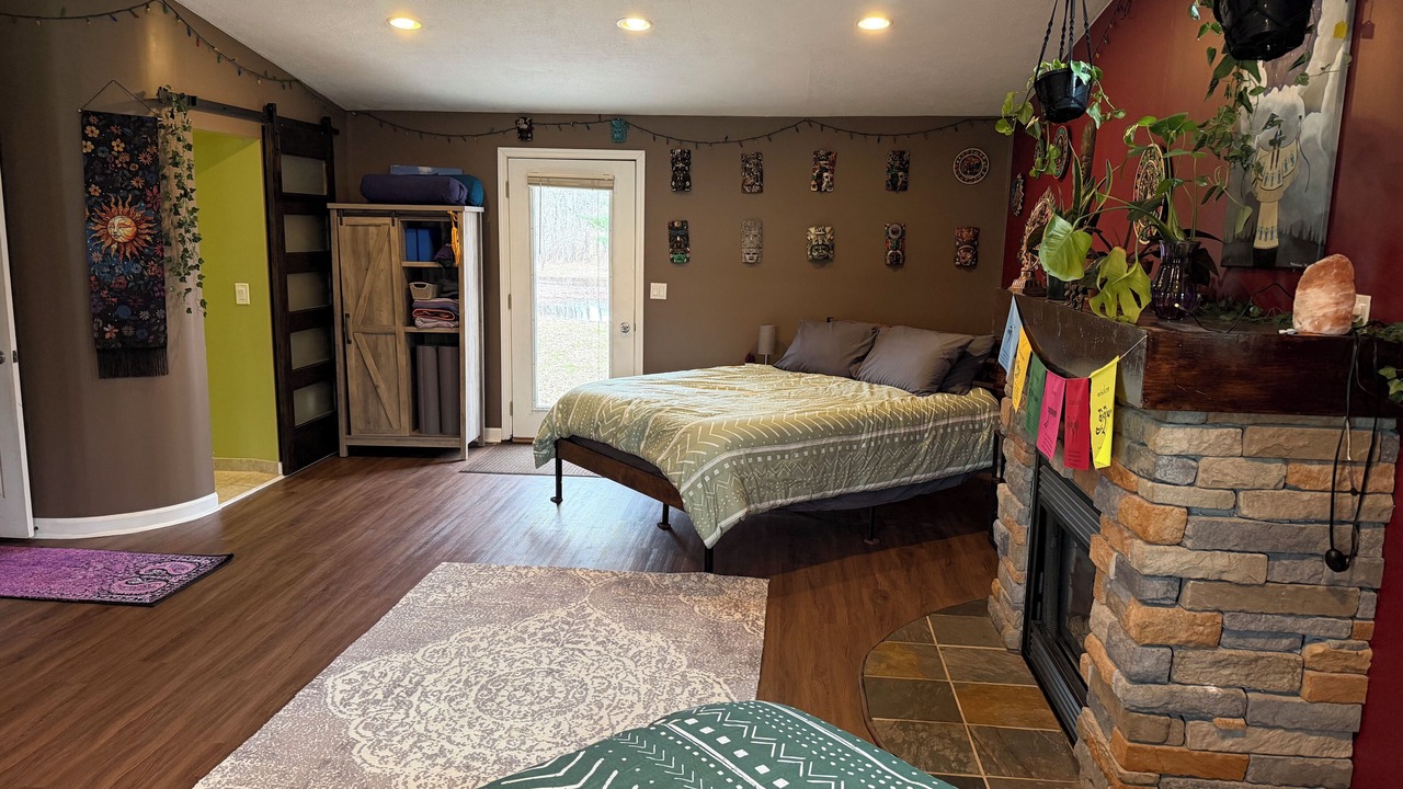 Photo of Bedroom in Mount Pleasant