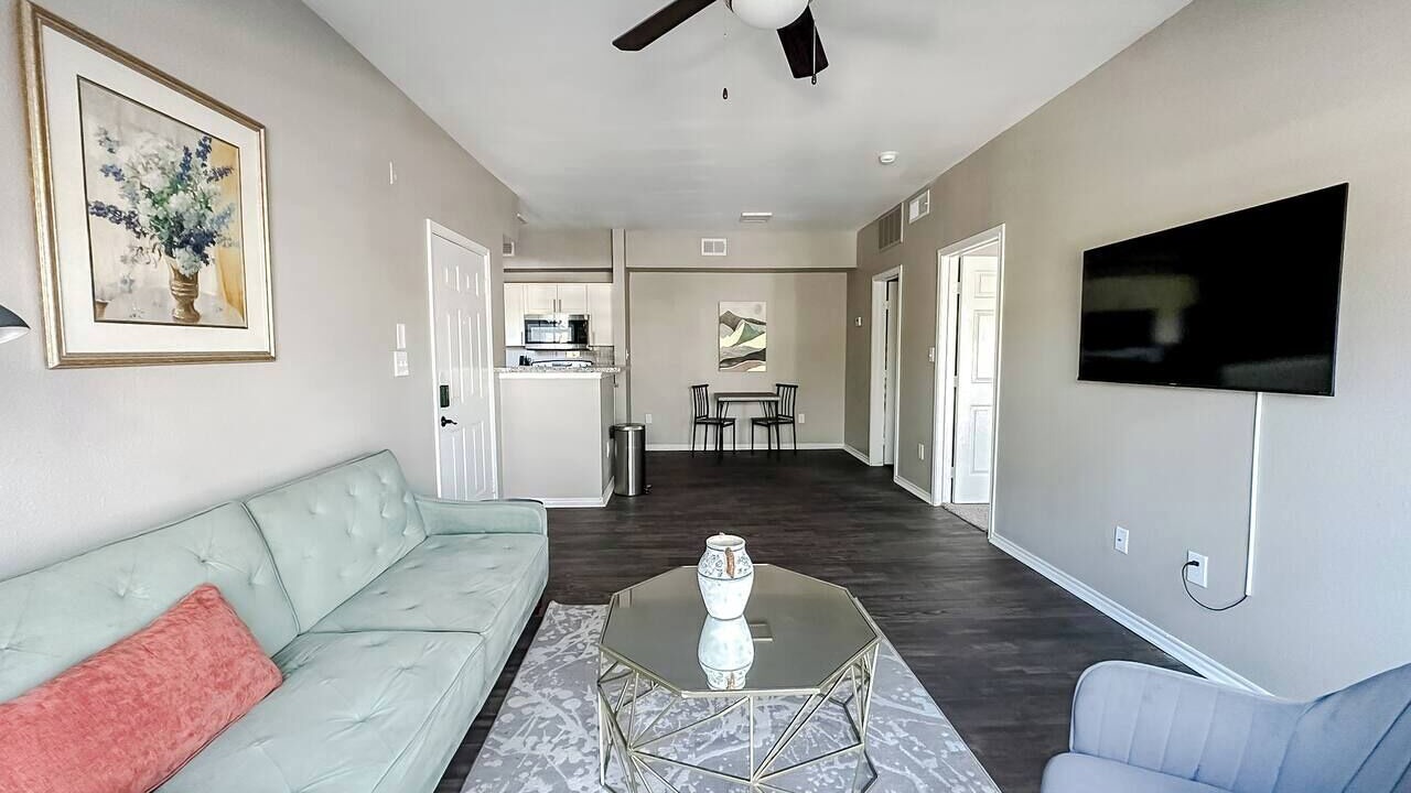 Photo of Livingroom in South Side