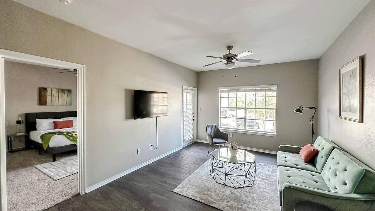 Photo of Bedroom in South Side