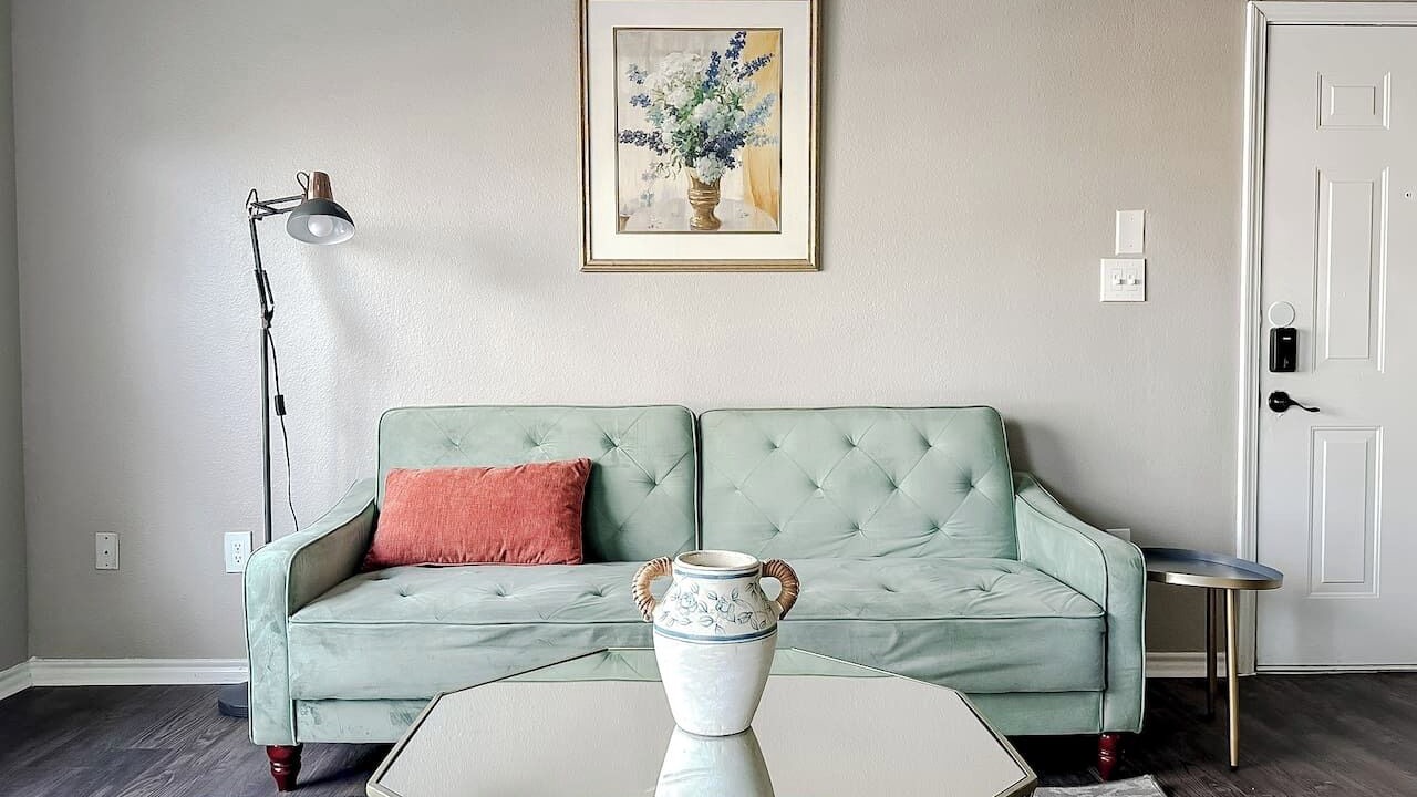 Photo of Livingroom in South Side