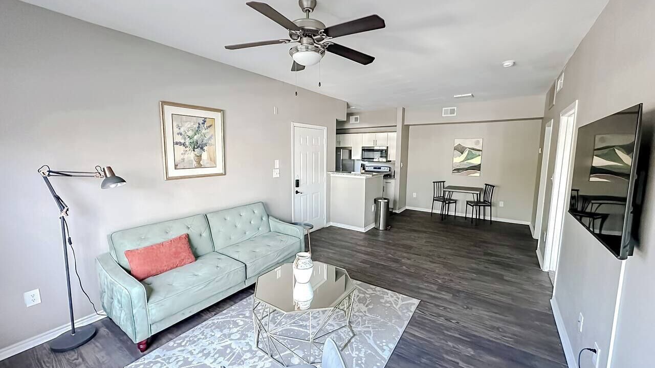 Photo of Livingroom in South Side