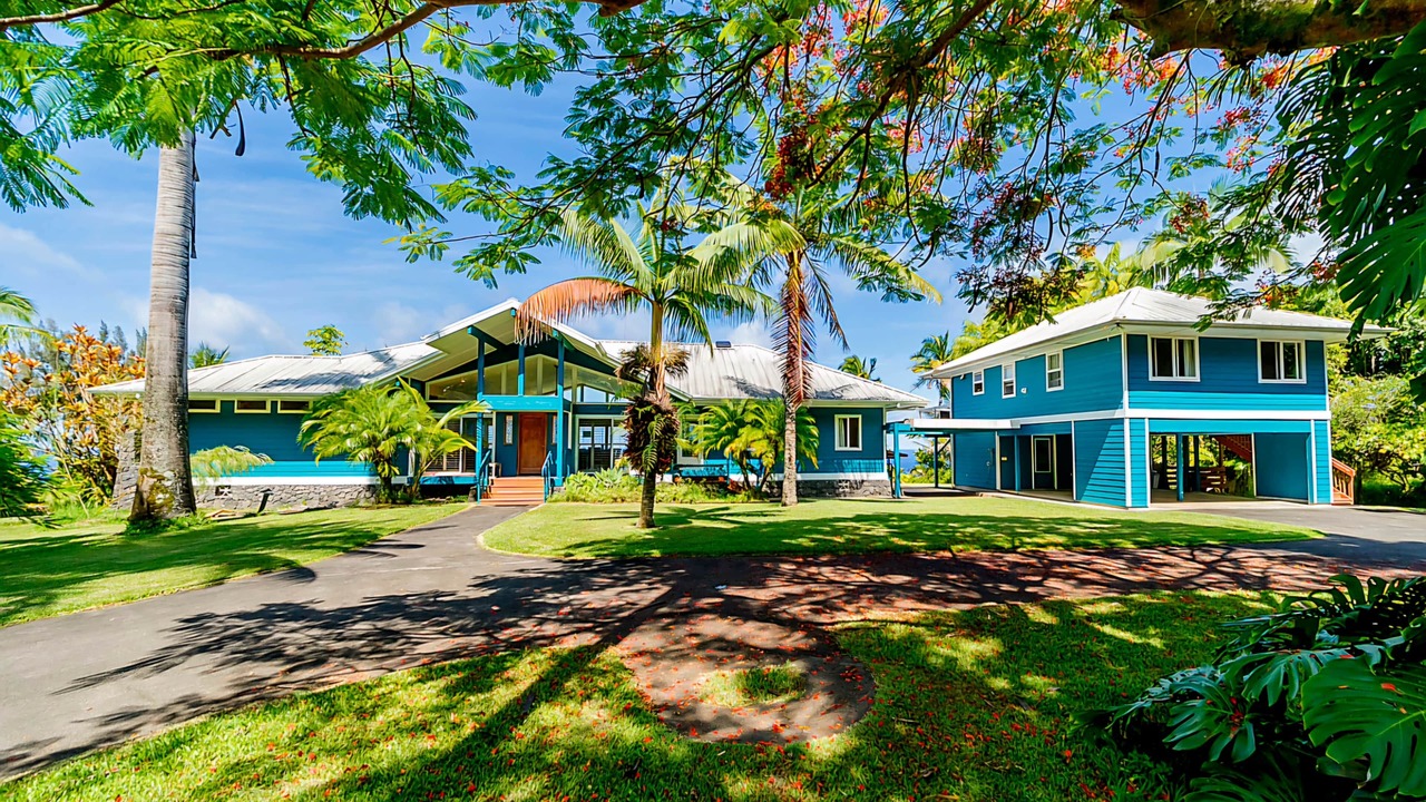 Photo of Others in Hakalau