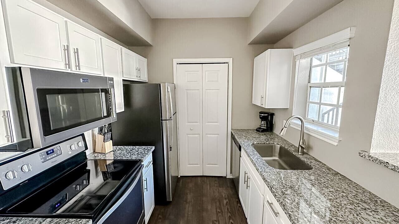 Photo of Kitchen in South Side