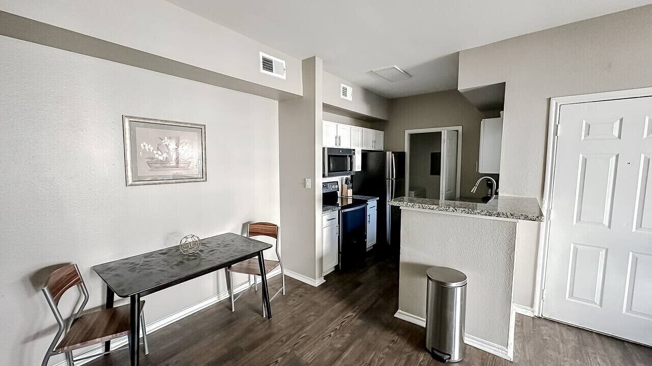 Photo of Kitchen in South Side