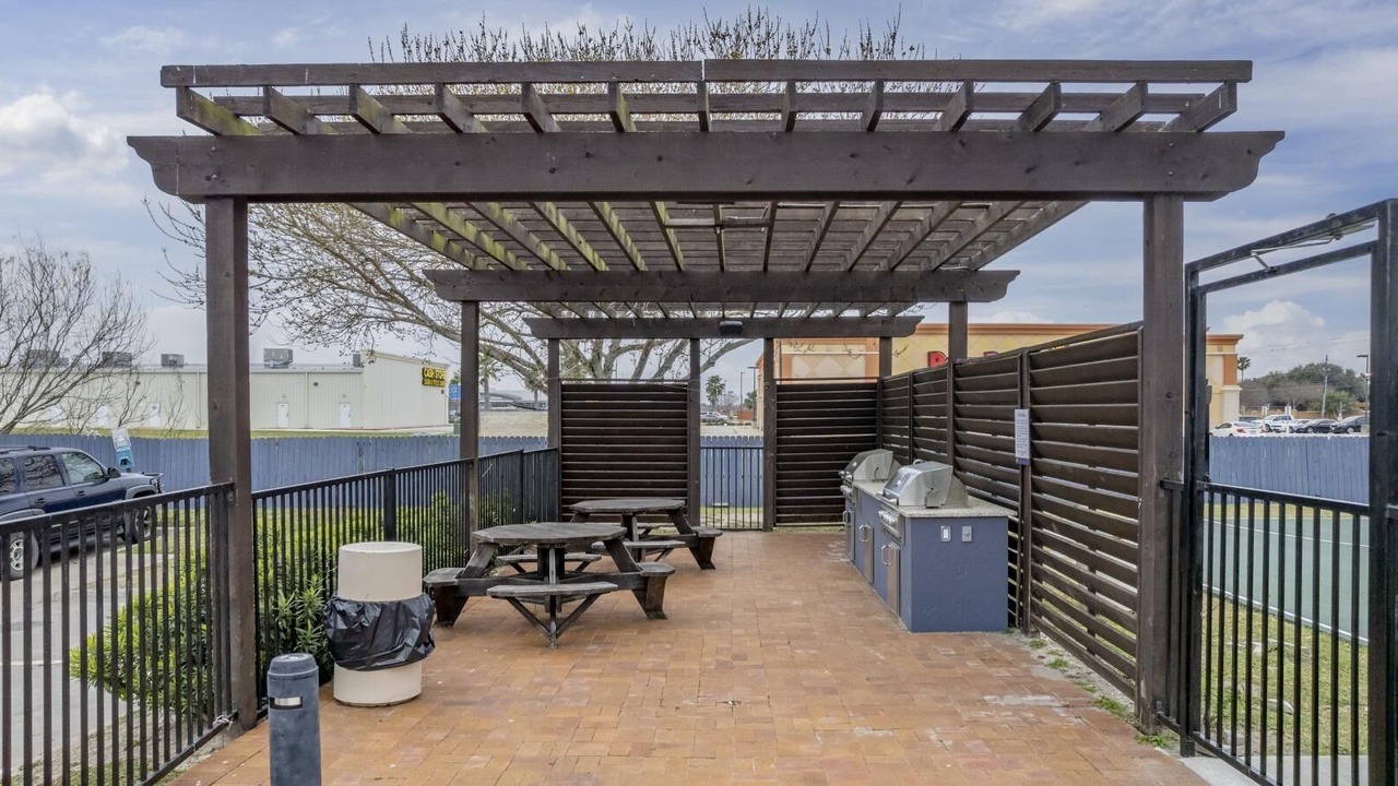 Photo of Outdoor in South Side