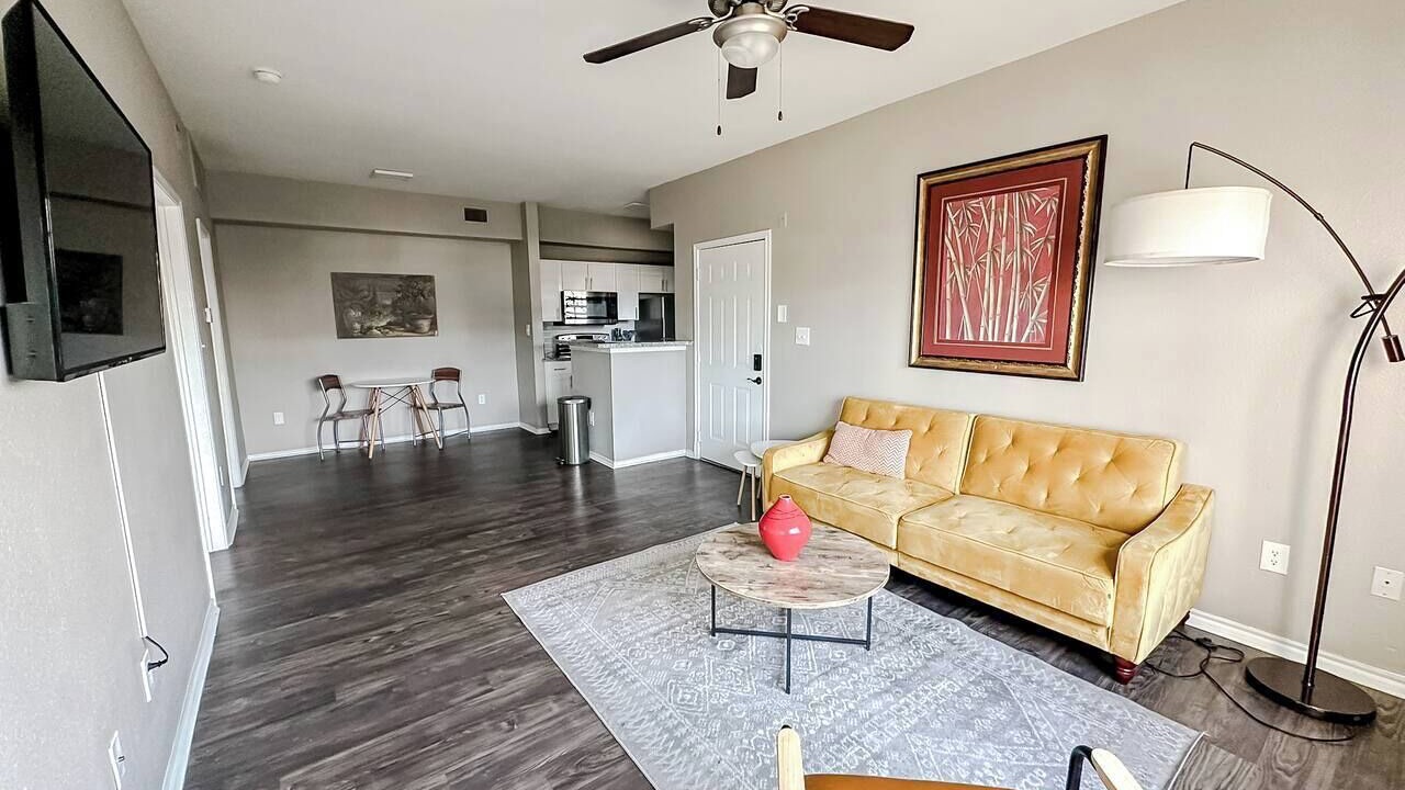 Photo of Livingroom in South Side