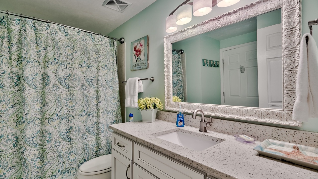Photo of Bathroom in Miramar Beach