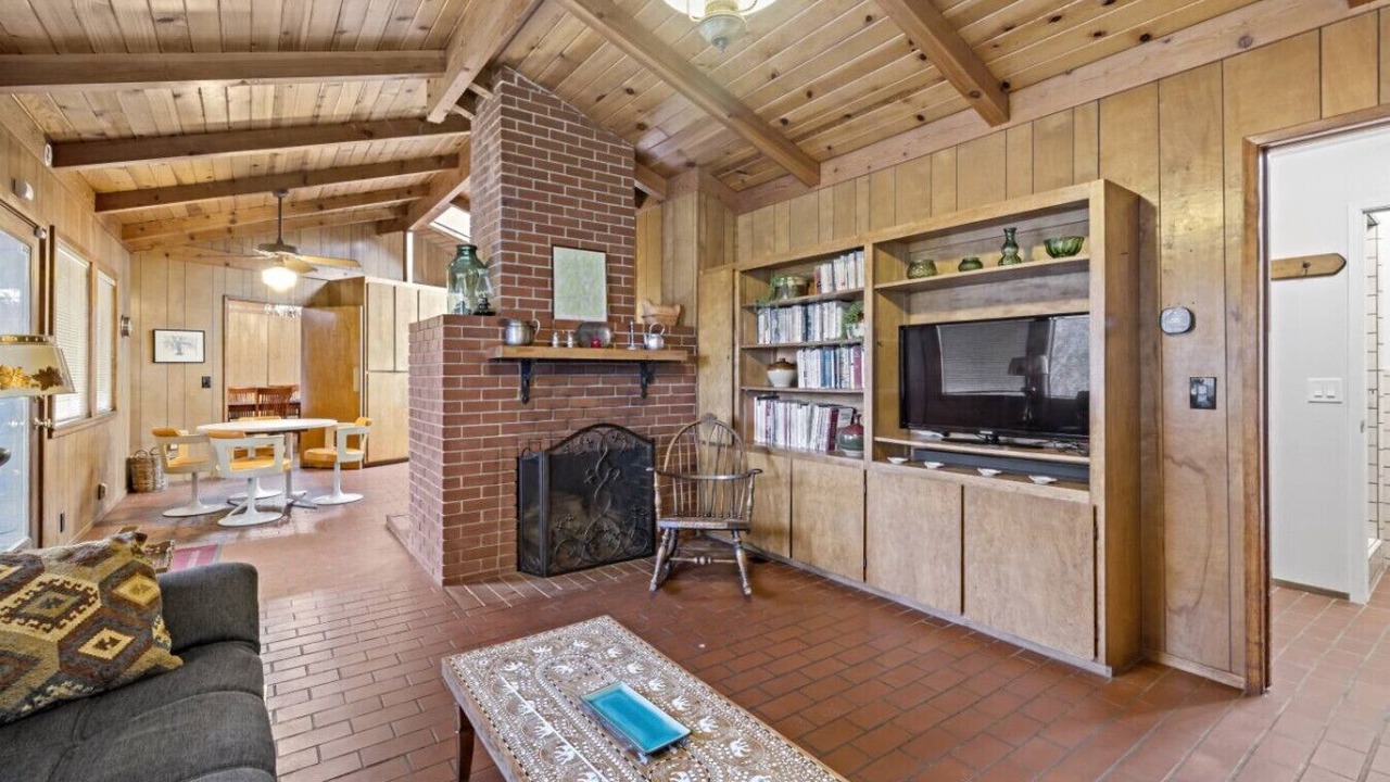 Photo of Others in Apple Hill