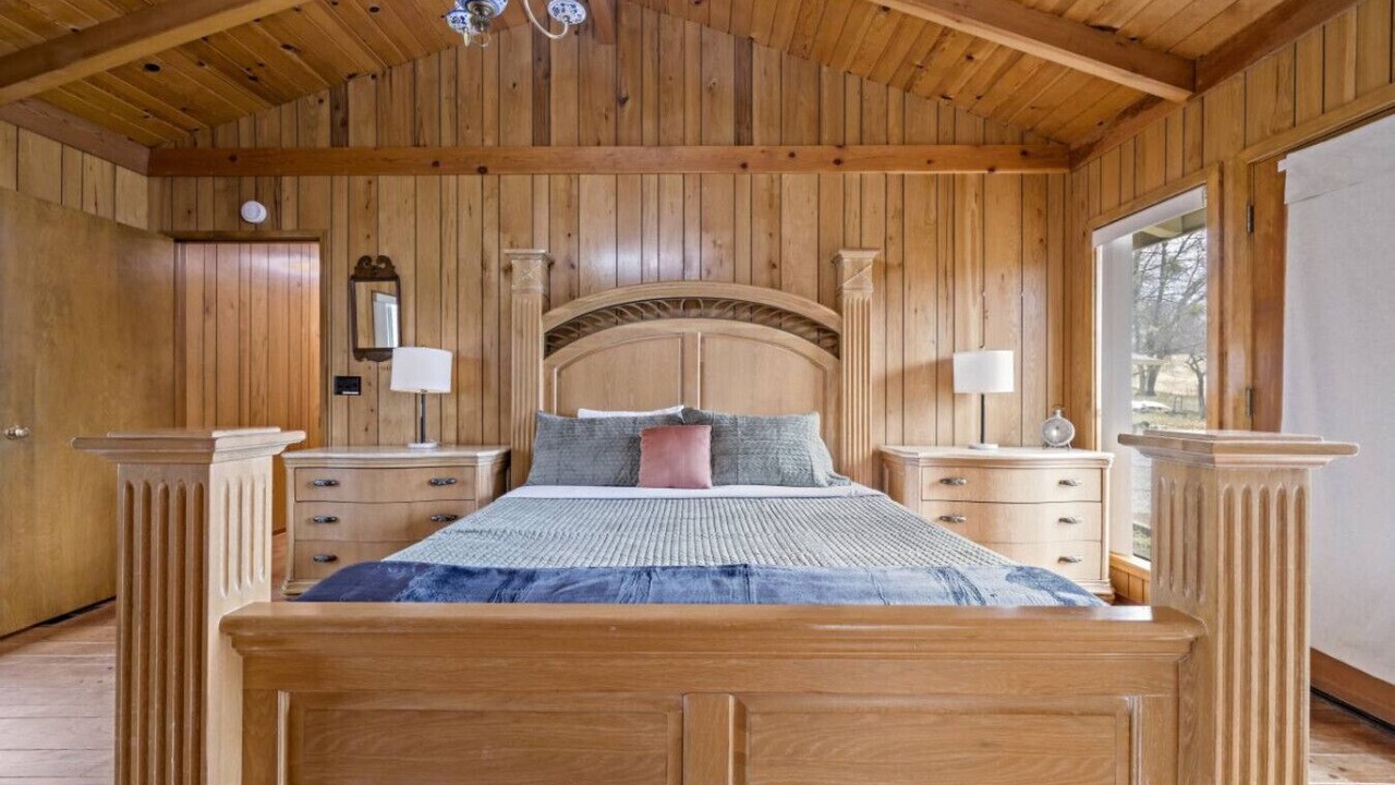 Photo of Others in Apple Hill