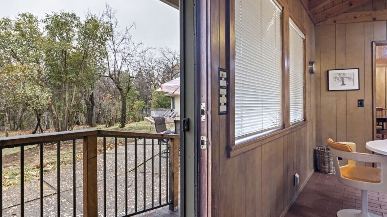 Photo of Others in Apple Hill