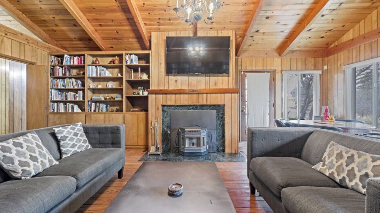 Photo of Others in Apple Hill