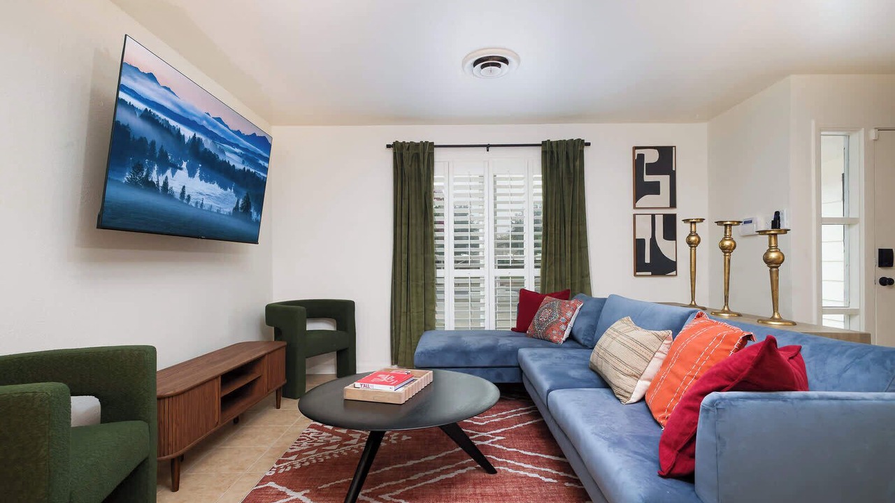 Photo of Bedroom in Oakwell Farms