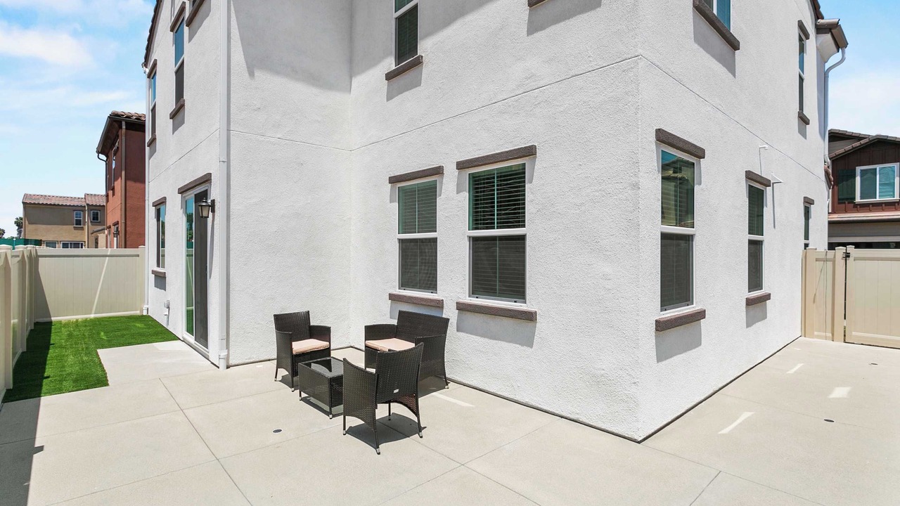Photo of Patio Balcony in San Luis Rey