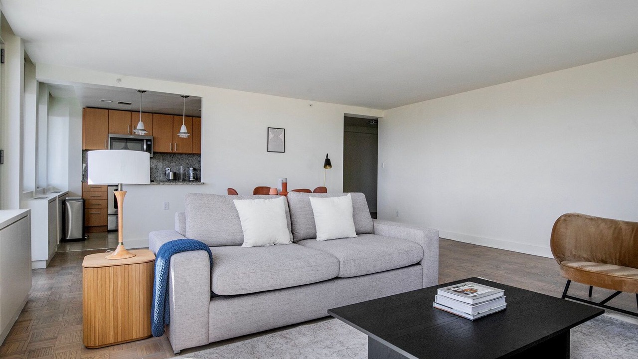 Photo of Livingroom in Back Bay