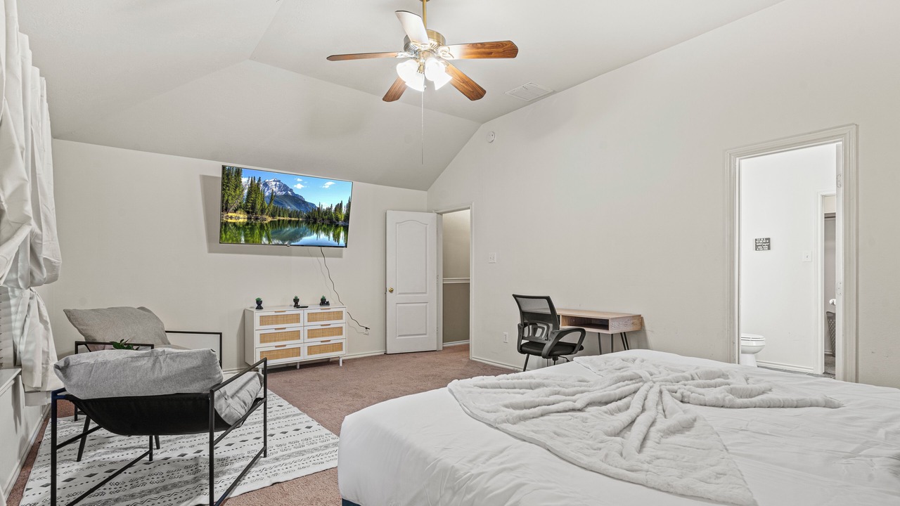 Photo of Bedroom in Baytown