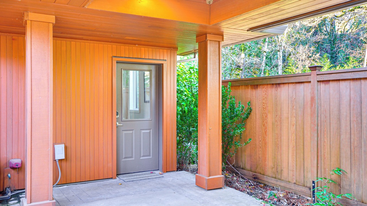 Photo of Others in Robinwood