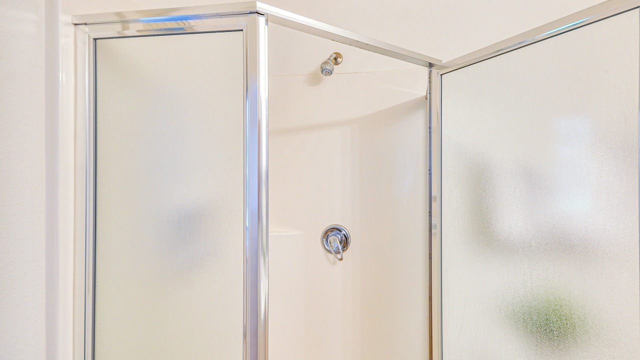 Photo of Bathroom in Robinwood