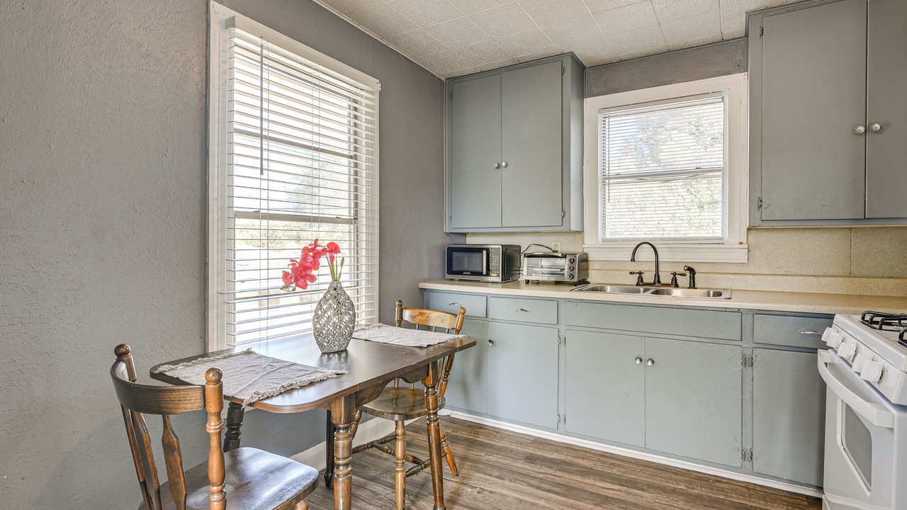 Photo of Kitchen in Lakeview  Jefferson County