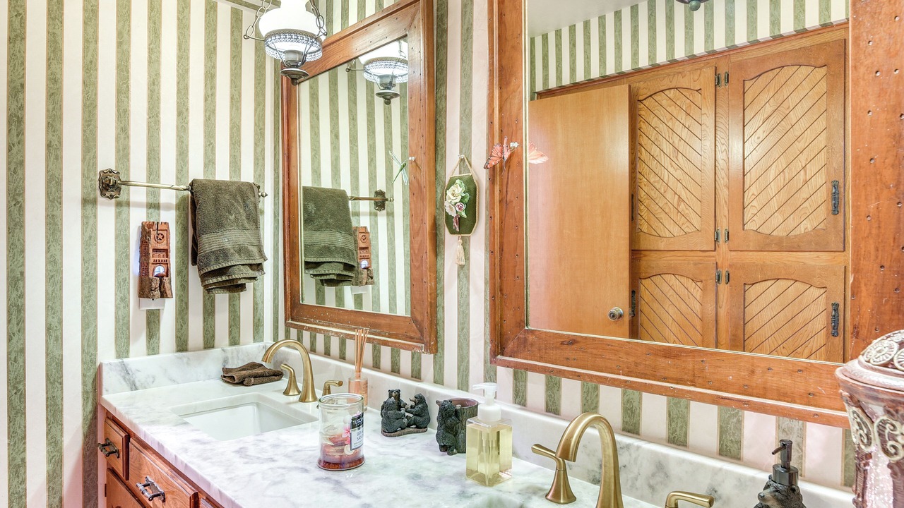 Photo of Bathroom in Manvel