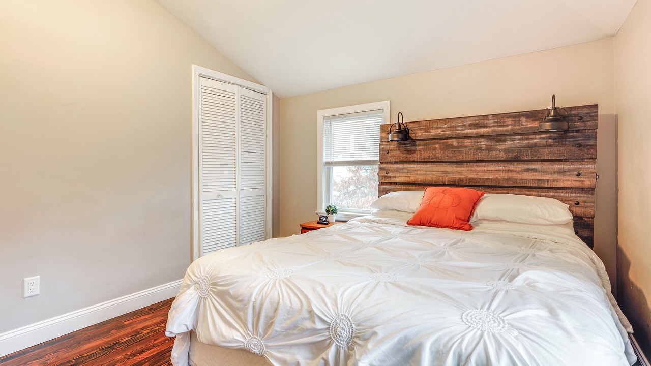 Photo of Bedroom in Foxboro