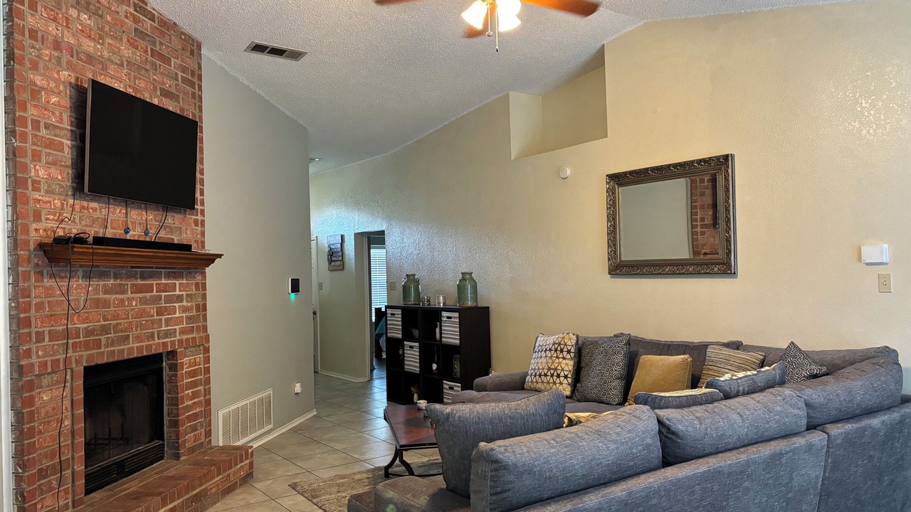 Photo of Livingroom in Killeen