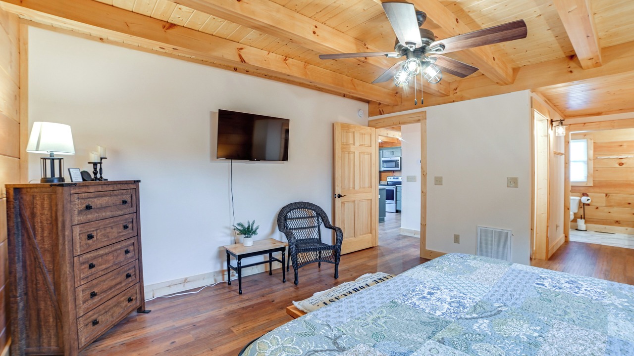 Photo of Bedroom in Gilbertsville