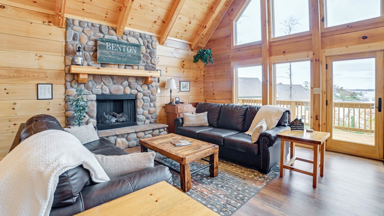 Photo of Livingroom in Gilbertsville