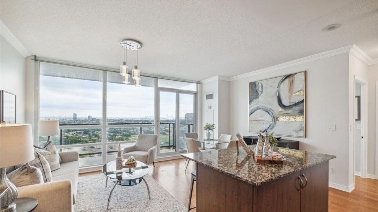 Photo of Livingroom in Humber Bay