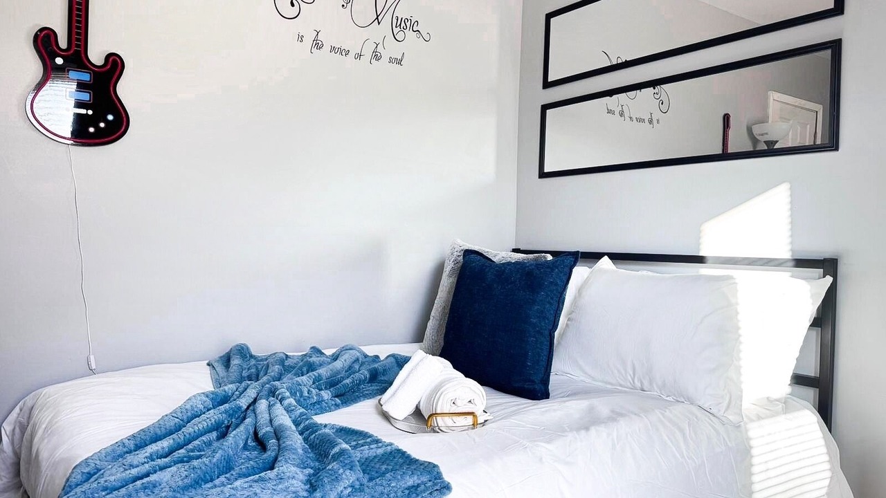 Photo of Bedroom in Southside