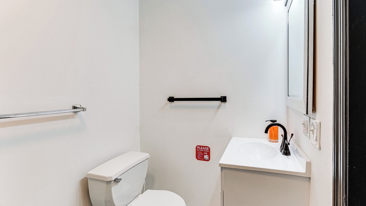 Photo of Bathroom in Jersey City