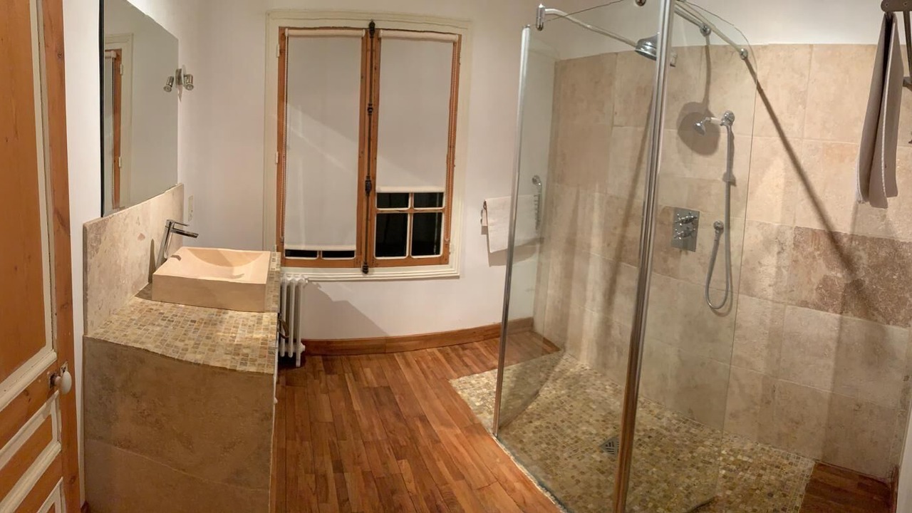 Photo of Bathroom in Auberville