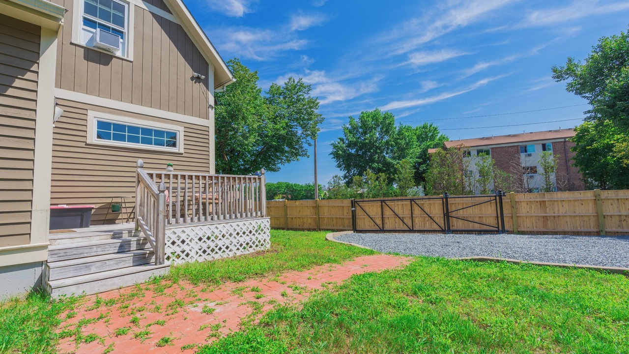 Photo of Outdoor in West End