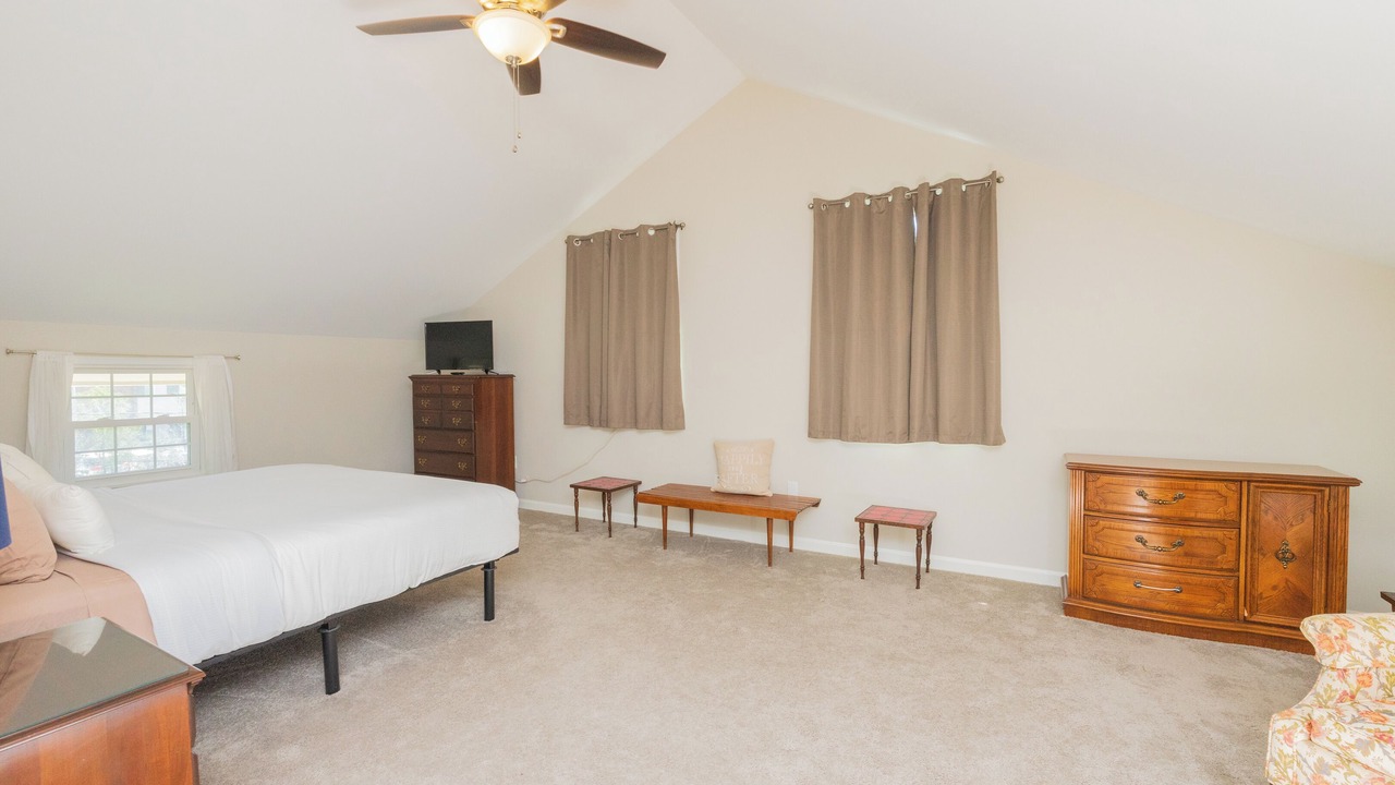 Photo of Bedroom in West End