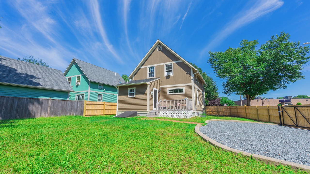 Photo of Outdoor in West End